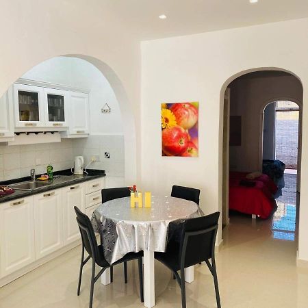 Marsalforn Centre Maisonette Экстерьер фото